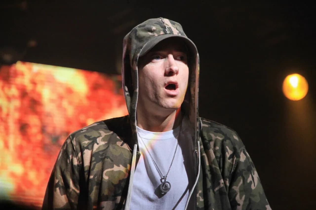 Ile Eminem ma piosenek? Zaskakujące liczby i nieznane utwory