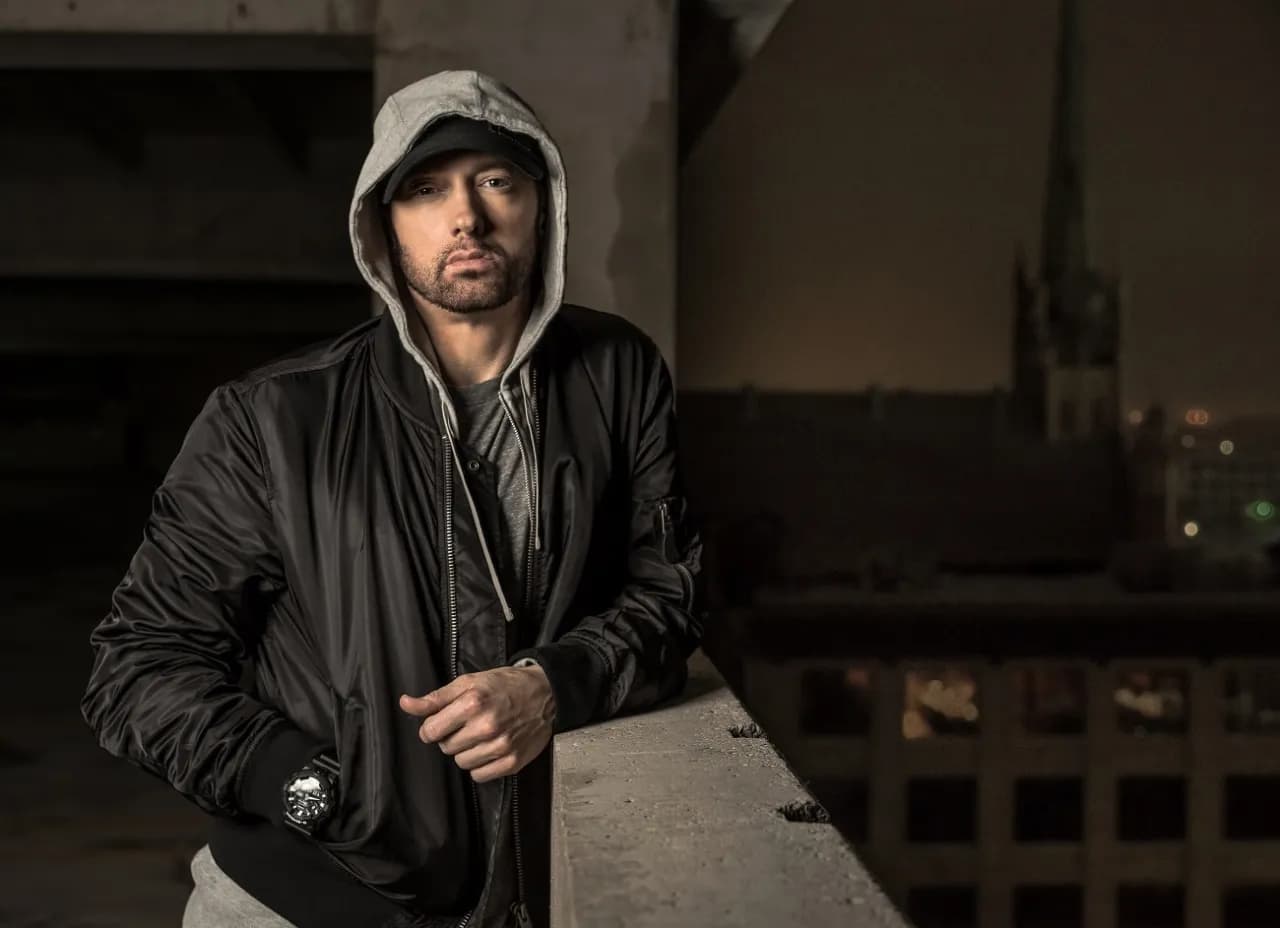 Skąd pochodzi Eminem? Zaskakujące fakty o jego korzeniach i rodzinie