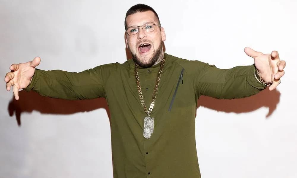 Ile kosztuje koncert Popka? Sprawdź aktualne ceny i czynniki wpływające na koszty